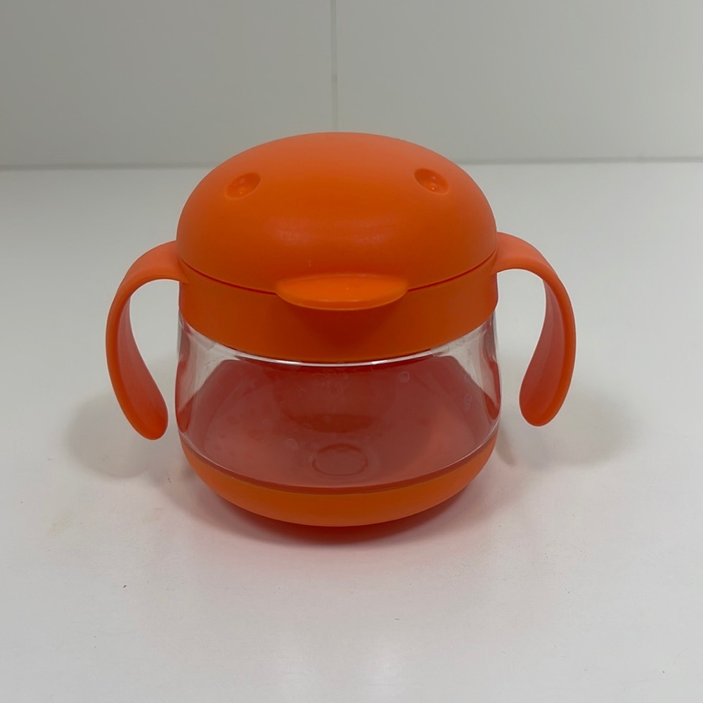 EUC Ubbi Penguin Snack Cup for kids